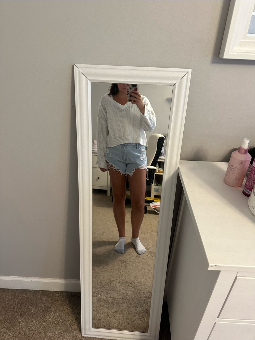 SHEIN White V-Neck Knit Pullover Sweater